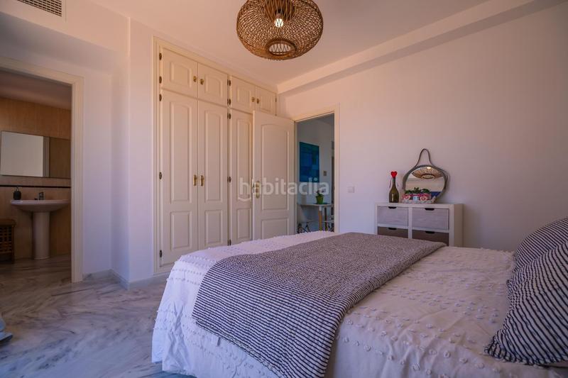 Foto 7138f67e-8bbc-43e8-a450-9536885bbd39. Àtic amb calefacció aparcament piscina a Chullera Manilva