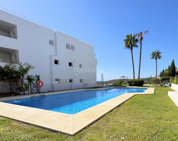 Foto 2beab047-98b3-48d4-86d4-b9694bba60e6. Appartement avec parking piscine dans Alcorrín Manilva