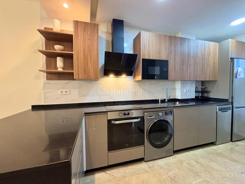 Foto 3a2db305-b7e4-425d-8b1b-e0161405773e. Appartement avec parking piscine dans Alcorrín Manilva