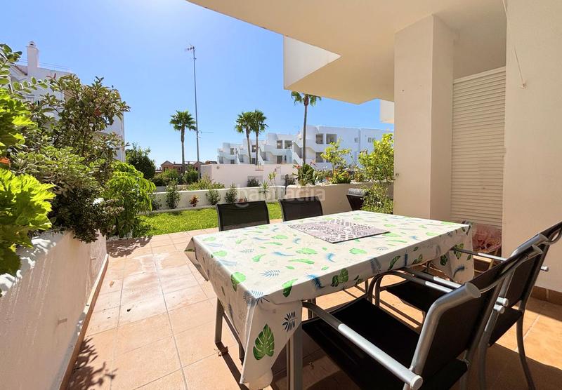 Foto 574ba7c0-cb3c-4b35-b715-e2ed3dbf0f87. Appartement avec parking piscine dans Alcorrín Manilva