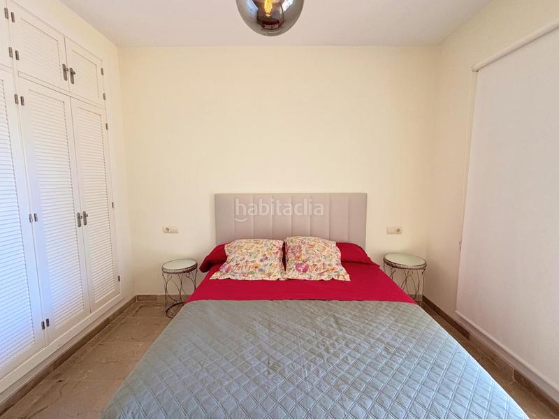 Foto ba00f5ba-2aa6-430e-bbca-b624922988ca. Appartement avec parking piscine dans Alcorrín Manilva