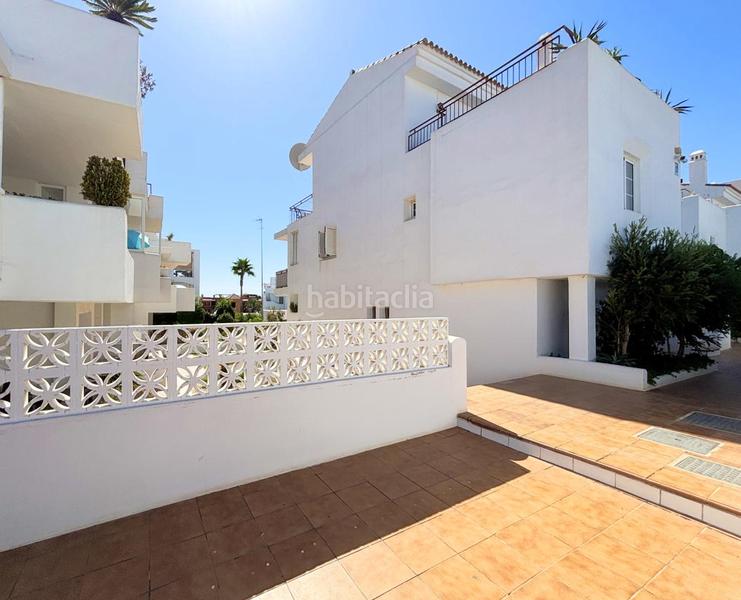 Foto ce186c47-601c-44b5-9ef9-386a6b789b0b. Appartement avec parking piscine dans Alcorrín Manilva