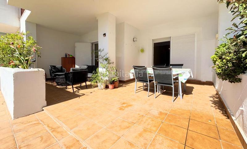 Foto fffdc619-ea90-42a6-aa68-402cc62d1e33. Appartement avec parking piscine dans Alcorrín Manilva