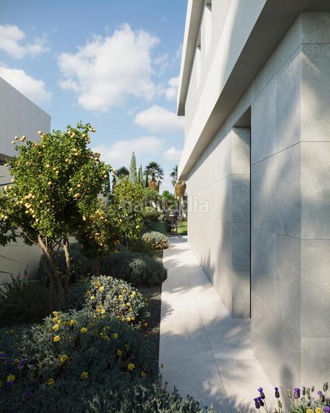 Foto 71e9ca77-4dd6-4dd1-9dcb-bb3b95564357. Maison avec chauffage parking piscine dans Nueva Alcántara Marbella