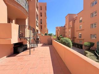 Appartement  Del rubí. Precioso apartamento con amplia terraza y patio privado en la du