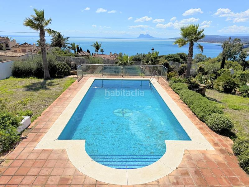 Foto 0a75a719-73d8-4318-bcb1-76239ec4a168. Casa con riscaldamento parcheggio piscina in Chullera Manilva