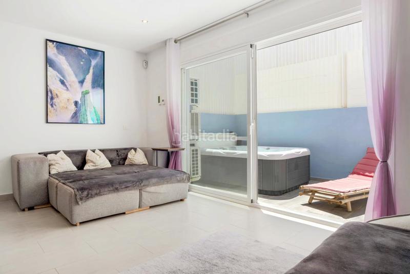 Foto 9c506d2b-707e-4fad-b29b-d4bec9aeb5a4. Haus mit parking in Zona Calvario Estepona