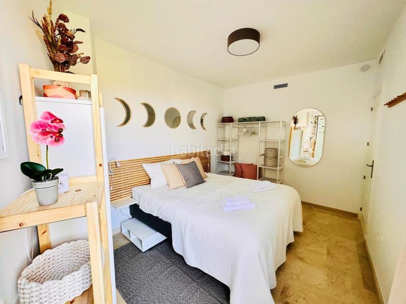 Foto d35f7379-1c52-4e6c-bccc-033a00bdee35. Àtic amb calefacció piscina a Chullera Manilva