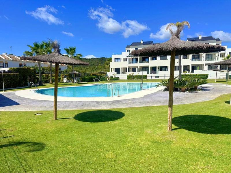 Foto 07393ee9-1f02-45af-940c-4938839c56a4. Dachwohnung mit heizung parking pool in Bahía Dorada Estepona