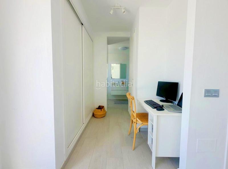 Foto d9b80bd6-3fd5-4abb-9be2-a7c541bc1753. Dachwohnung mit heizung parking pool in Bahía Dorada Estepona