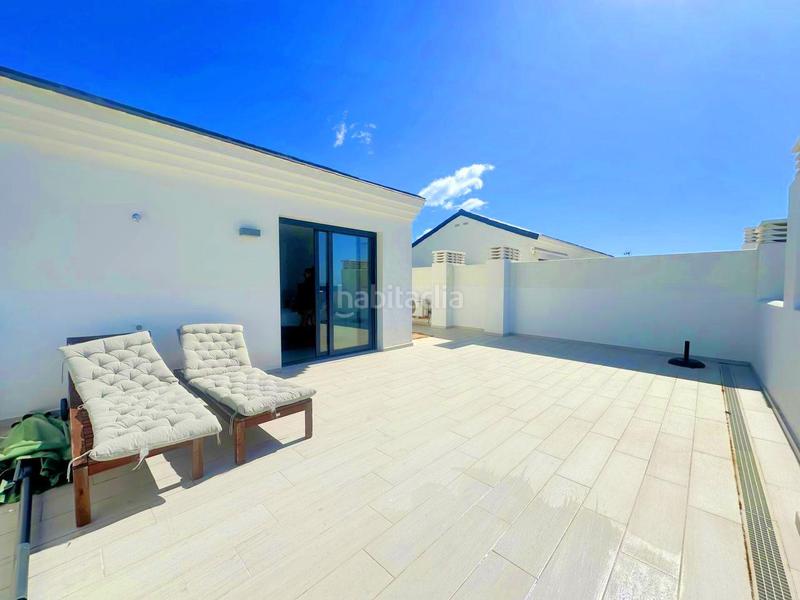 Foto e239d06c-5158-45bf-88c8-83b0939700fd. Dachwohnung mit heizung parking pool in Bahía Dorada Estepona