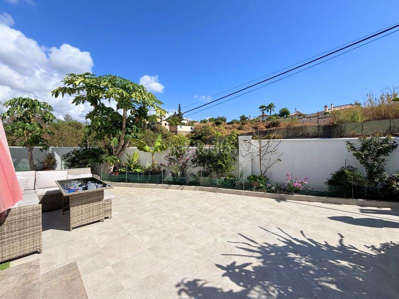 Foto 80a0bbad-e72b-4dd5-b9ee-4eb7334f68ae. Haus mit pool in Los Llanos Estepona