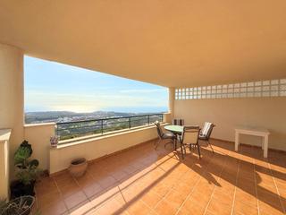 Piccolo appartamento  Doña julia. Apartamento con vistas panorámicas al mar y al golf doña julia,