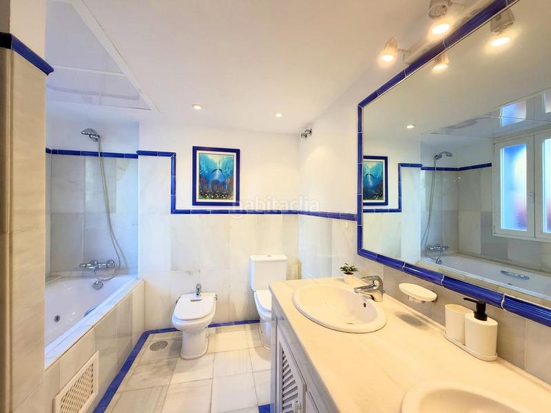 Foto aa1503ef-f89a-4c4e-b123-95ba38556ad8. Appartement mit heizung parking pool in bahía de Casares Casares