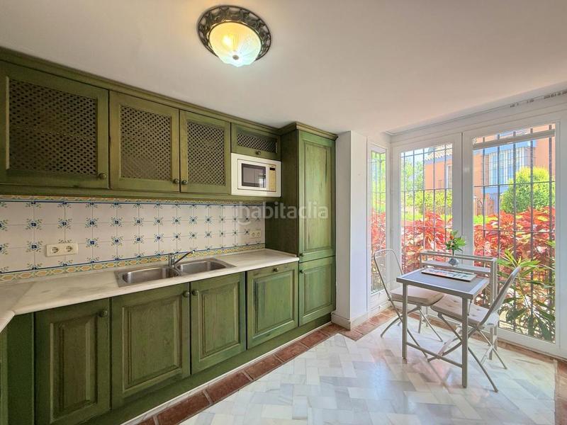 Foto c1460028-cec0-4d48-98f3-5aa0ab92f8de. Appartement mit heizung parking pool in bahía de Casares Casares