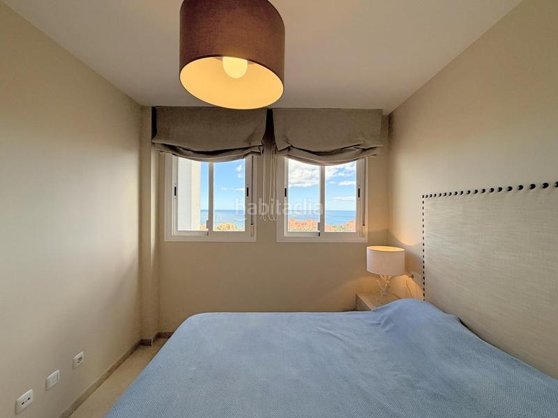 Foto 96ea1abd-0299-4bd3-8bf8-b8bc5404ade0. Attique avec parking piscine dans El Castillo Manilva