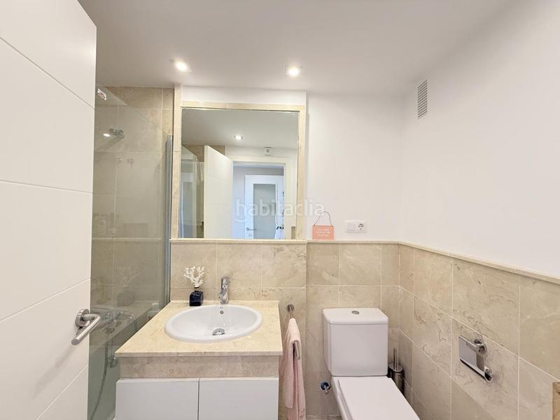 Foto f1a513c6-fa87-4f2e-ac40-7bc8b18ea4a6. Attique avec parking piscine dans El Castillo Manilva