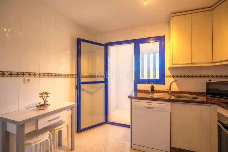 Foto 46547cbb-0cbe-4eb9-9e67-5cc9e8a0e987. Àtic amb calefacció aparcament piscina a Chullera Manilva