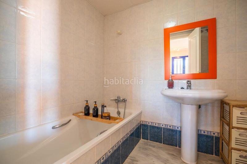 Foto 64811c6b-b31e-436a-9e2b-7c400009e2b8. Àtic amb calefacció aparcament piscina a Chullera Manilva