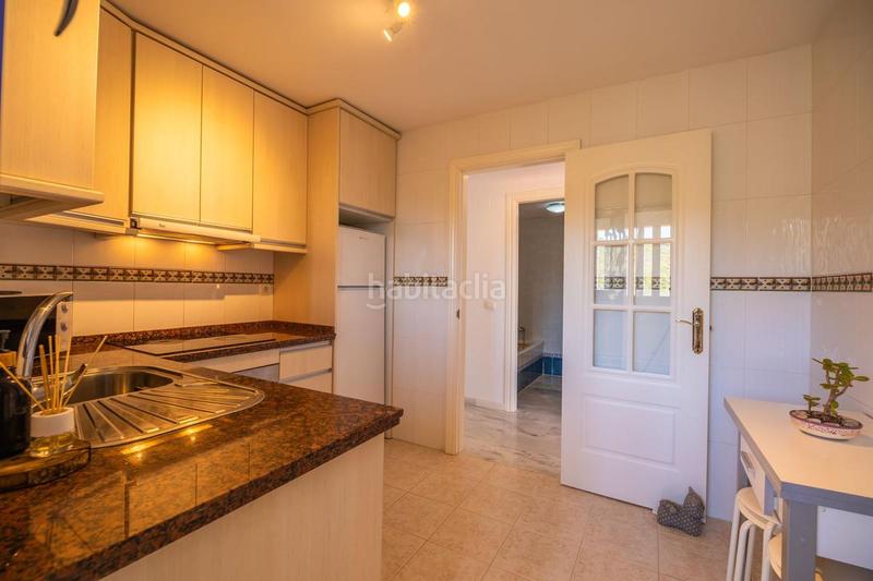 Foto 8829601a-9ede-4e7a-addc-281b140f9b09. Àtic amb calefacció aparcament piscina a Chullera Manilva