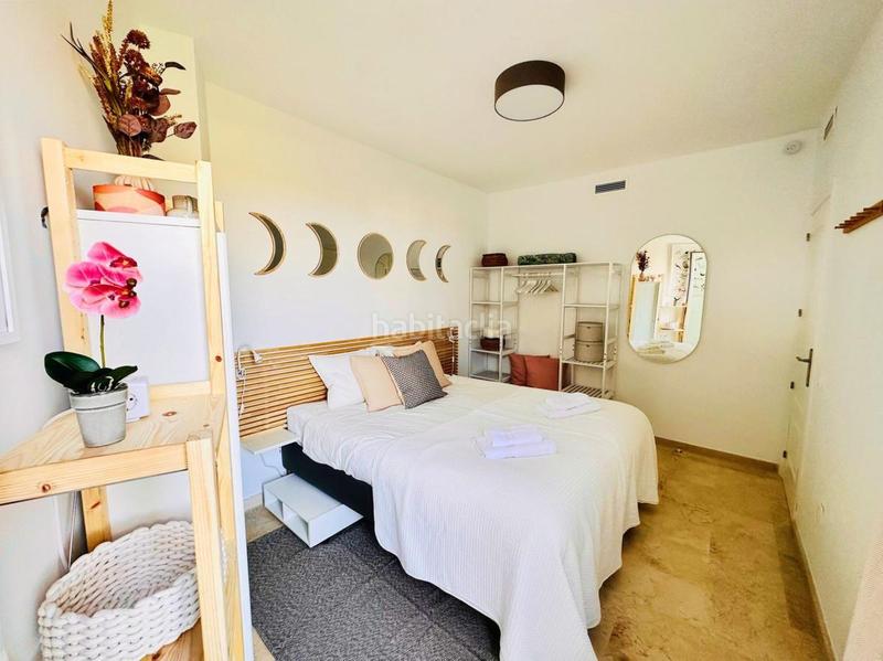 Foto bf529c77-dfb9-41da-ac4d-e1ece6b7de41. Àtic amb calefacció piscina a Chullera Manilva