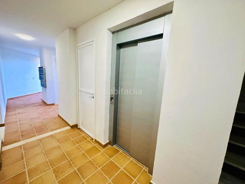 Foto ee750387-9105-4caf-836f-fcfd3948bf06. Penthouse with heating pool in Chullera Manilva