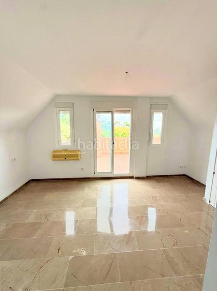 Foto 14ac189b-1951-4096-8327-0a6fe5be1c2e. Ático  dúplex en paraíso de la bahía en bahía de Casares Casares