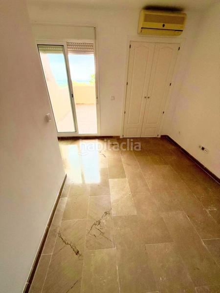 Foto b75105fe-c05a-485f-9647-73c5c7556257. Ático  dúplex en paraíso de la bahía en bahía de Casares Casares