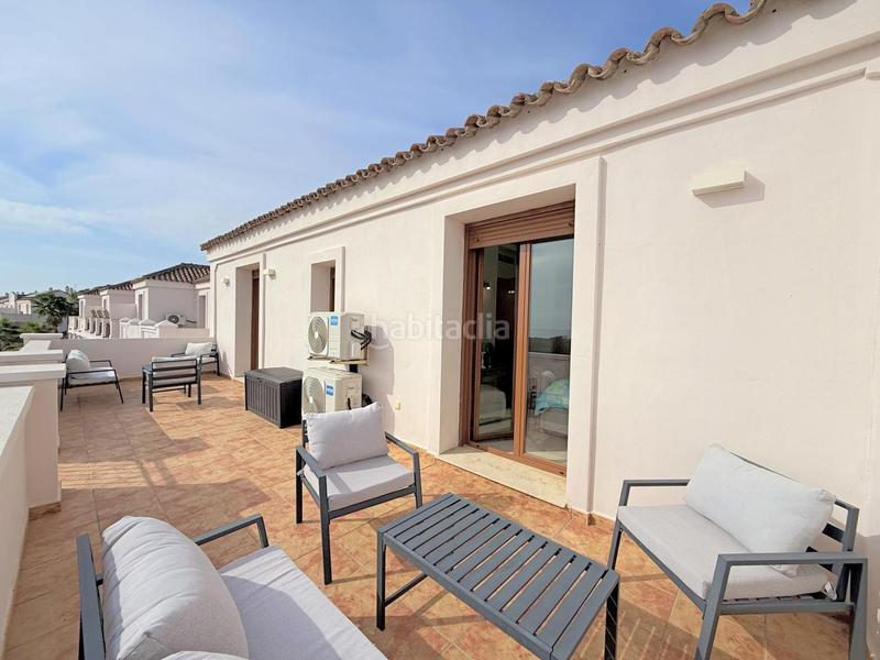 Foto 1c238322-115b-41f3-a3b5-2f5c102d3d50. Maison jumelée avec chauffage piscine dans Casares golf - Casares del sol Casares