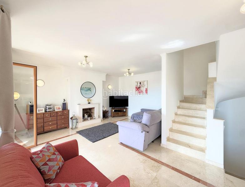 Foto 1ce13ed3-137b-4f93-acdf-ac5ddecb5457. Maison jumelée avec chauffage piscine dans Casares golf - Casares del sol Casares