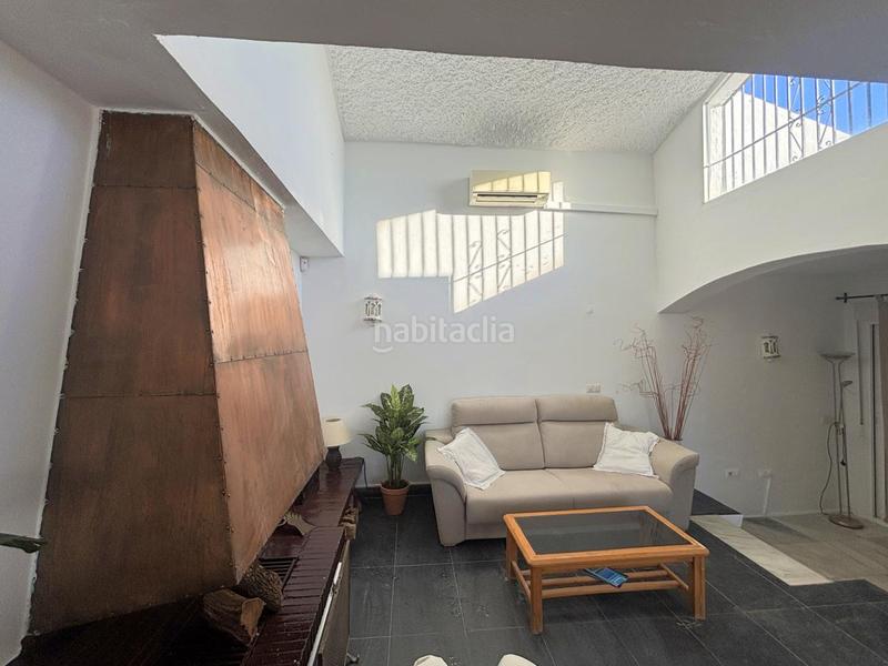 Foto 223585ae-3308-4ebb-a31c-a174f64c8cfc. Casa adossada amb piscina a bahía de Casares Casares