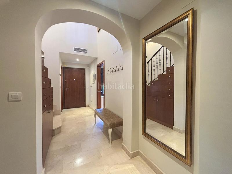 Foto 0071cfaa-c343-405c-a103-d91b71489581. Casa a schiera con riscaldamento parcheggio piscina in Estepona