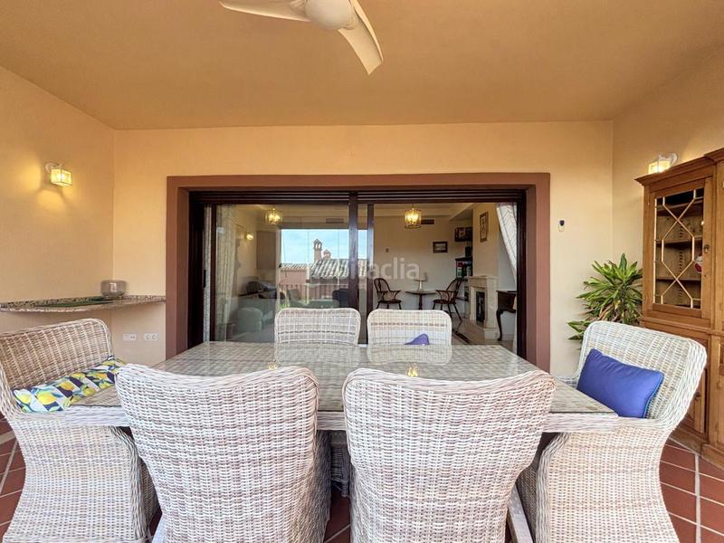 Foto 171ff03d-4bc0-40df-850c-1cffb111c3e1. Casa a schiera con riscaldamento parcheggio piscina in Estepona