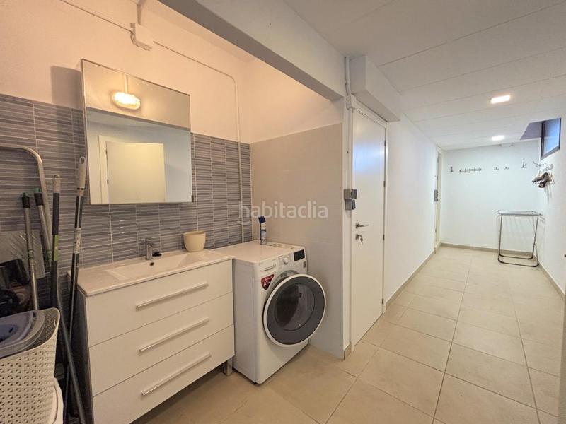 Foto 2d700422-7915-40c9-8331-a744b2afa483. Casa a schiera con riscaldamento parcheggio piscina in Estepona