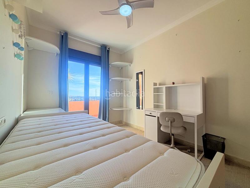 Foto b84a3fa8-cc1f-44ef-b839-b7c6b1a03fb3. Casa a schiera con riscaldamento parcheggio piscina in Estepona