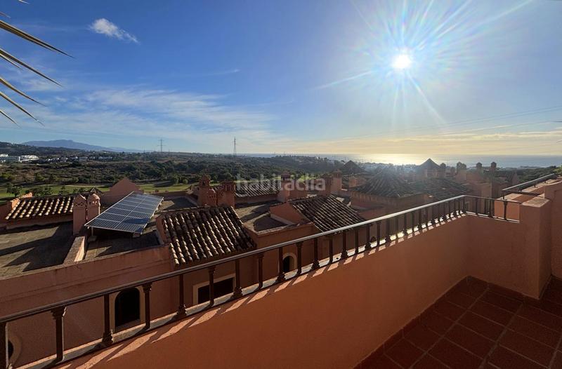 Foto f67bf40a-6da5-41d3-b590-50e21994c2cb. Casa a schiera con riscaldamento parcheggio piscina in Estepona