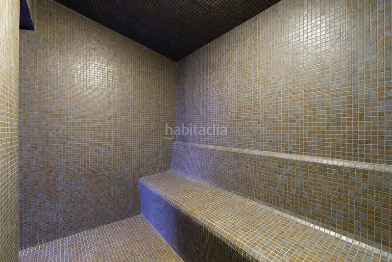 Foto 1bdd7165-d4b5-4868-b035-5d3b3d92aa60. Apartament amb calefacció aparcament piscina a Bahía Dorada Estepona