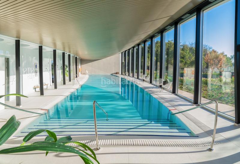 Foto 426509f1-b48e-4d46-9979-e8ac7027b3a3. Apartament amb calefacció aparcament piscina a Bahía Dorada Estepona