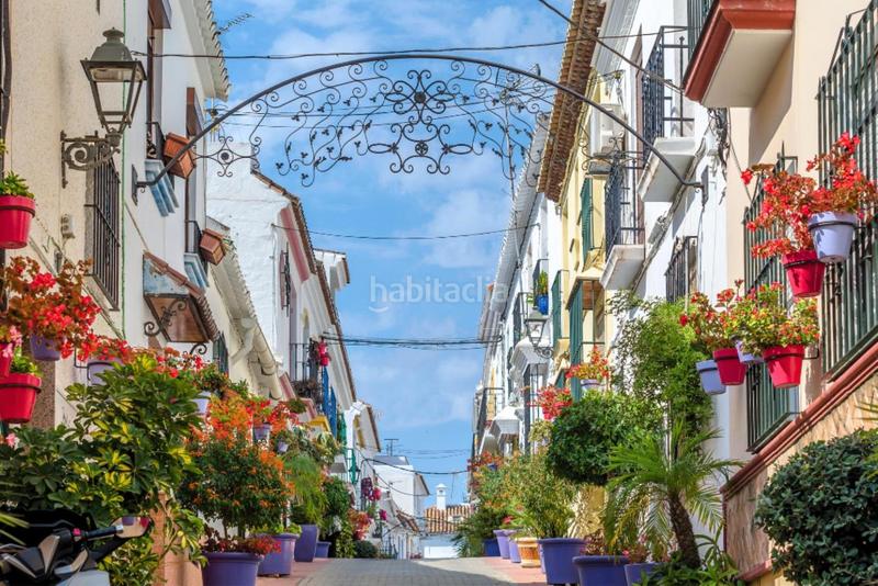 Foto 9eb00f94-6754-4f05-8a53-a9a0bc59f0a7. Apartament amb calefacció aparcament piscina a Bahía Dorada Estepona