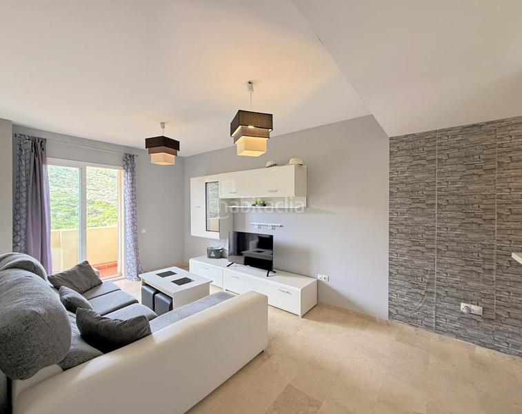 Foto 4d069d21-3ed7-4098-aa4a-273c52ce9614. Appartement avec parking piscine dans Chullera Manilva