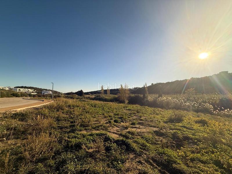 Foto 9c2dec1f-670a-48e2-b607-db03a844e7fd. Terreny residencial a Casares golf - Casares del sol Casares