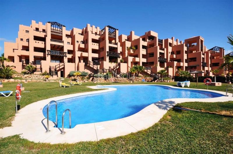 Foto 76530dc2-c181-426e-bdc2-eff8a3ca2498. Apartment with heating parking pool in San Luis de Sabinillas Manilva