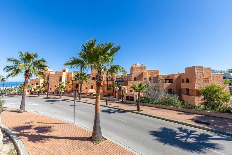 Foto 8186f1e4-8a90-4b87-b288-322eecd17dfb. Apartment with heating parking pool in San Luis de Sabinillas Manilva