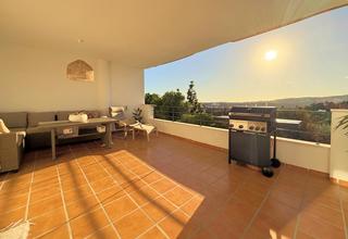 Apartament  Doña julia. Luminoso apartamento con terraza y vistas al golf en doña julia