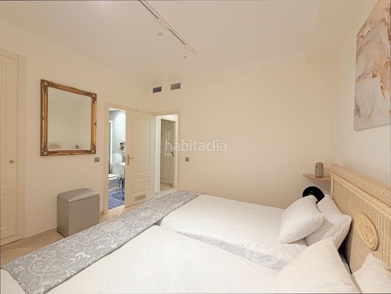 Foto 2c5d2d3a-3cbe-4501-80fb-10b2a1ce206a. Dúplex amb aparcament piscina a bahía de Casares Casares