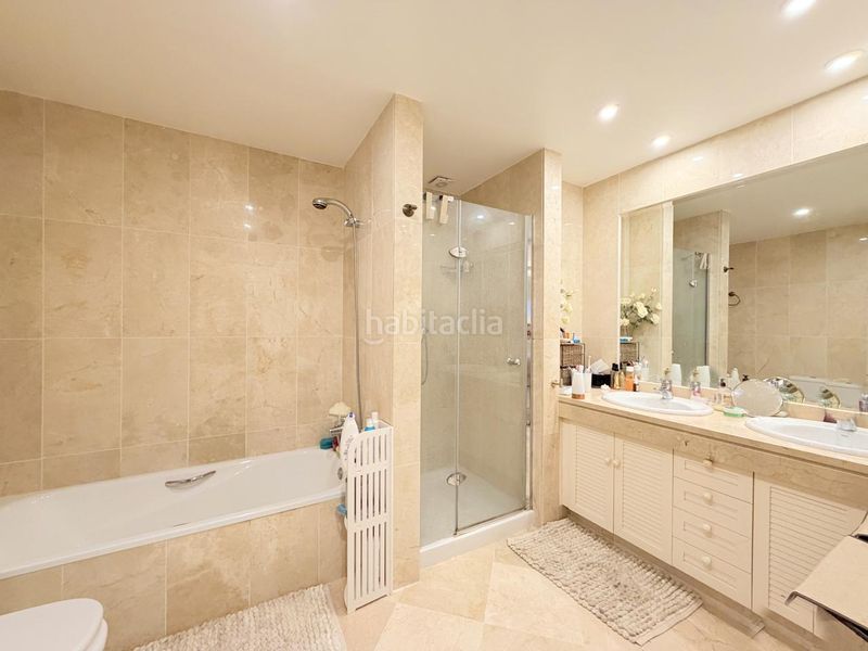 Foto 901bcadb-9619-492b-a11b-bd2897370355. Dúplex amb aparcament piscina a bahía de Casares Casares