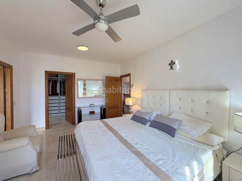Foto f7f4bf9d-214a-4c1b-abfa-cf2693a2fe5a. Casa amb aparcament piscina a Casares golf - Casares del sol Casares