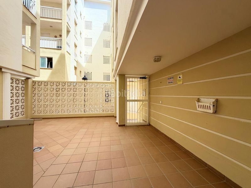 Foto 9f7cd0f0-f5e7-4727-89bc-0b9e21442b7d. Apartament a San Luis de Sabinillas Manilva