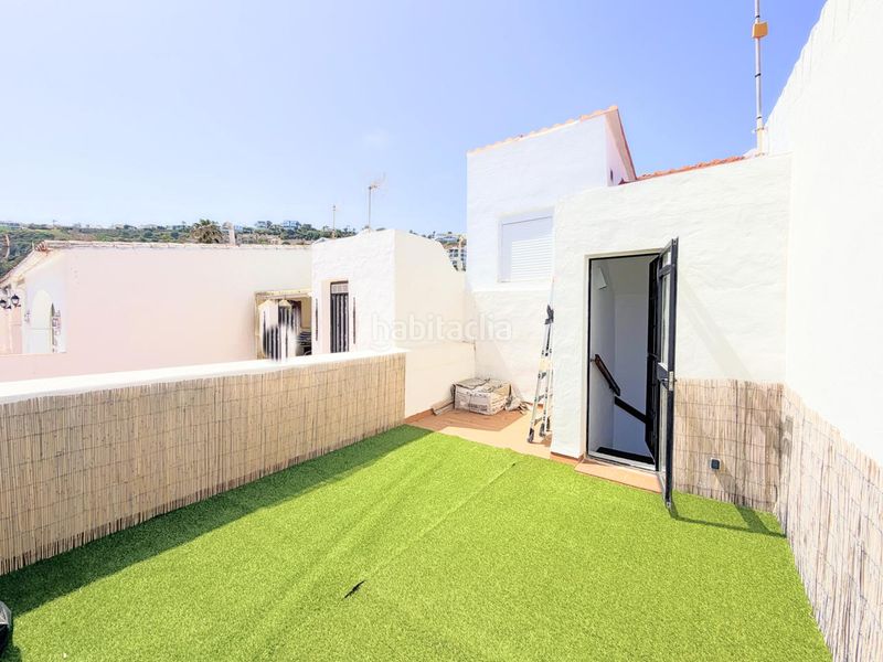 Foto 0379ec81-f1ee-456e-a14b-4180e6fd79a2. Casa amb piscina a Chullera Manilva