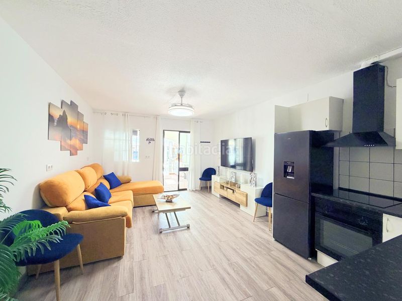 Foto 499ec81b-5fc6-4019-9eed-f077fb32f251. Casa amb piscina a Chullera Manilva